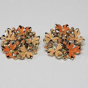 Vintage Coro Orange Peach Enamel Floral Clip-On Earrings Huggies